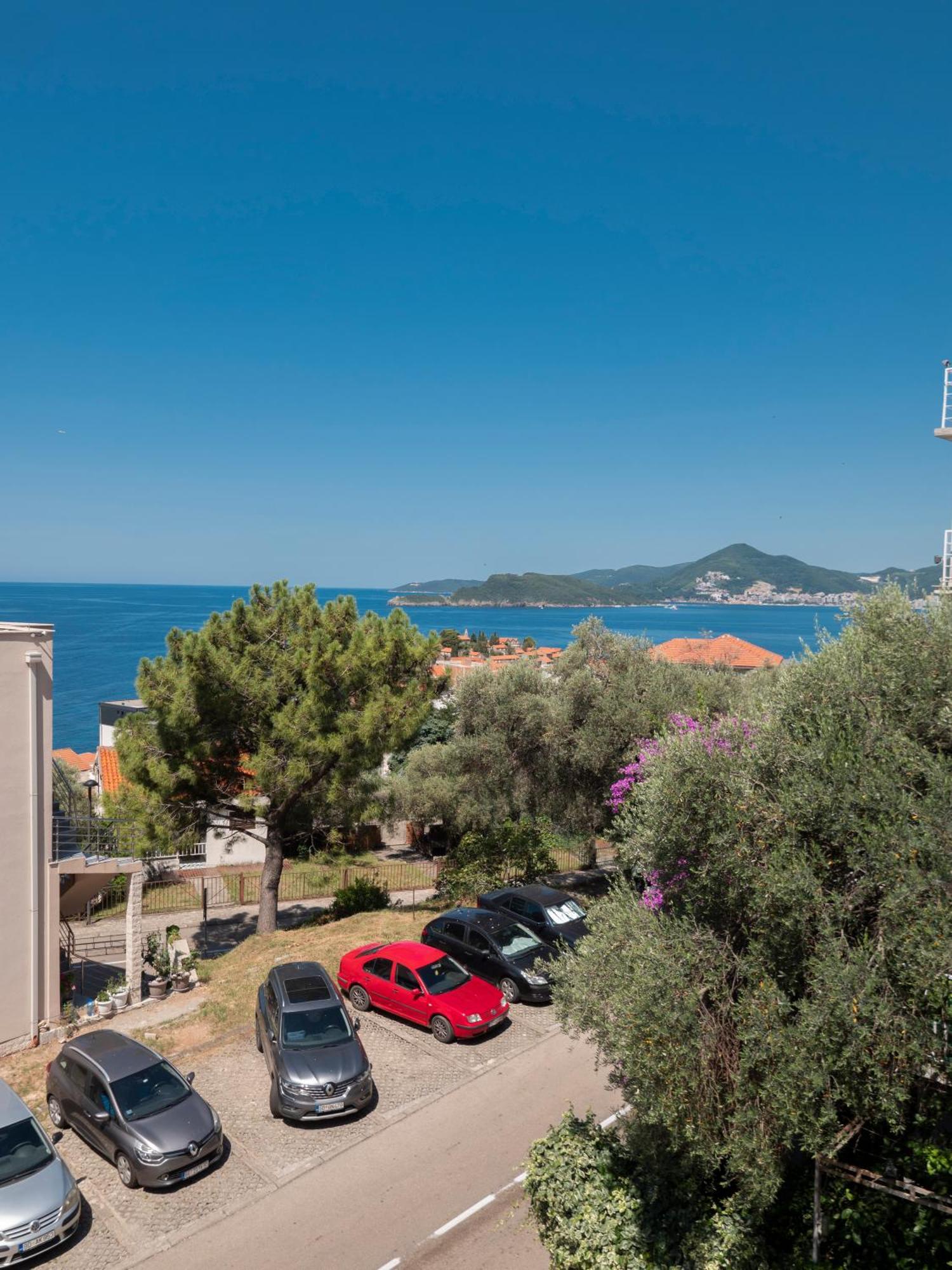 Apartments Marina スヴェティ・ステファン エクステリア 写真